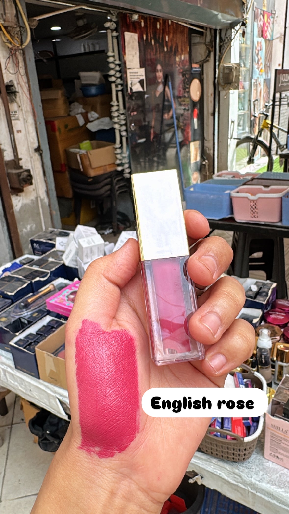 BELORA LIPSTICK